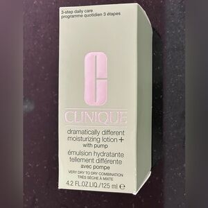 Clinique moisturizing Lotion with Pump